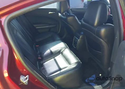 2018 Dodge Charger R/T Rwd z USA, uszkodzony, nr VIN 2C3CDXCT5JH234717